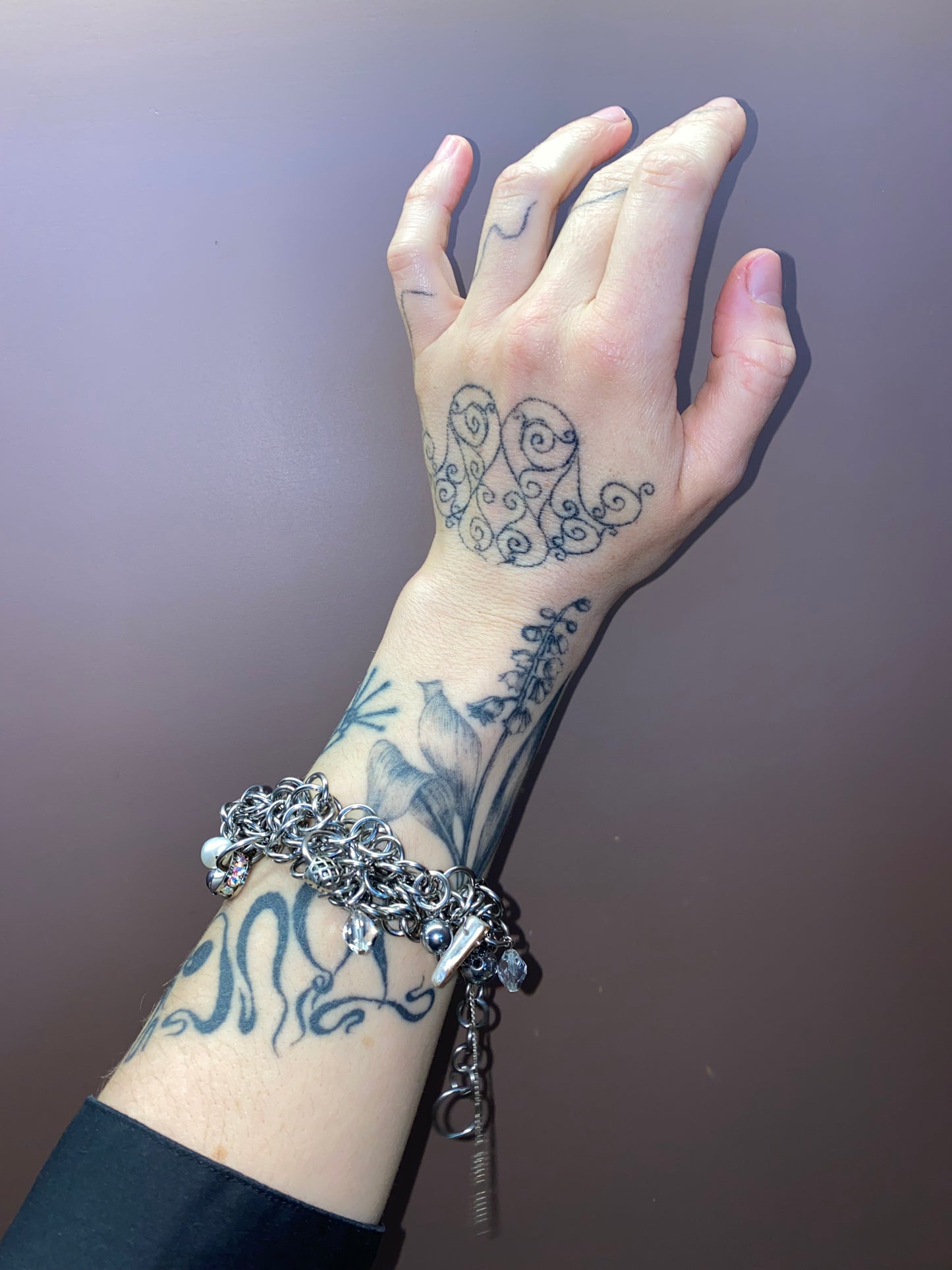 QE Wrist Chain